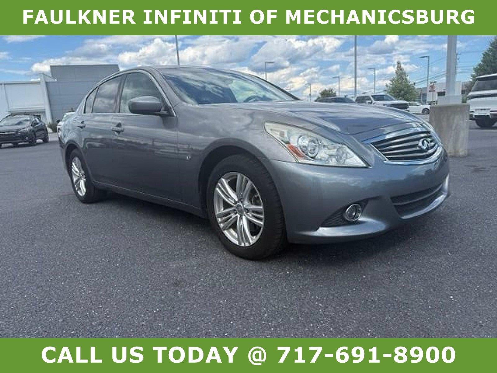 2015 INFINITI Q40