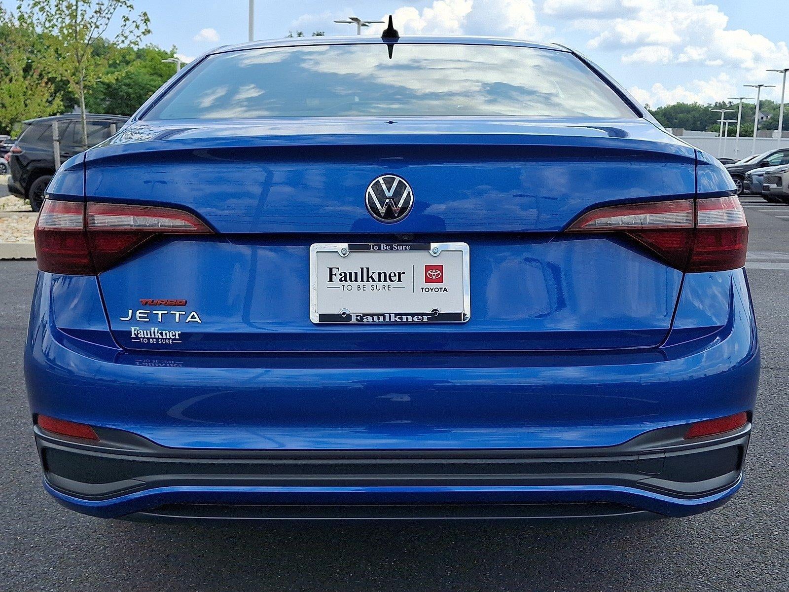 2022 Volkswagen Jetta — detail view