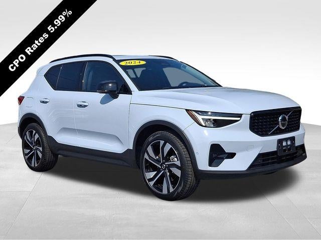 2024 Volvo XC40