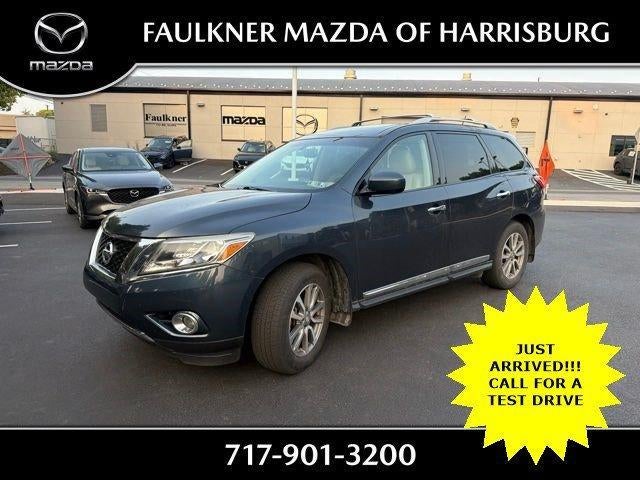 2016 Nissan Pathfinder 4WD 4dr SL in Arctic Blue Metallic — front three-quarter view