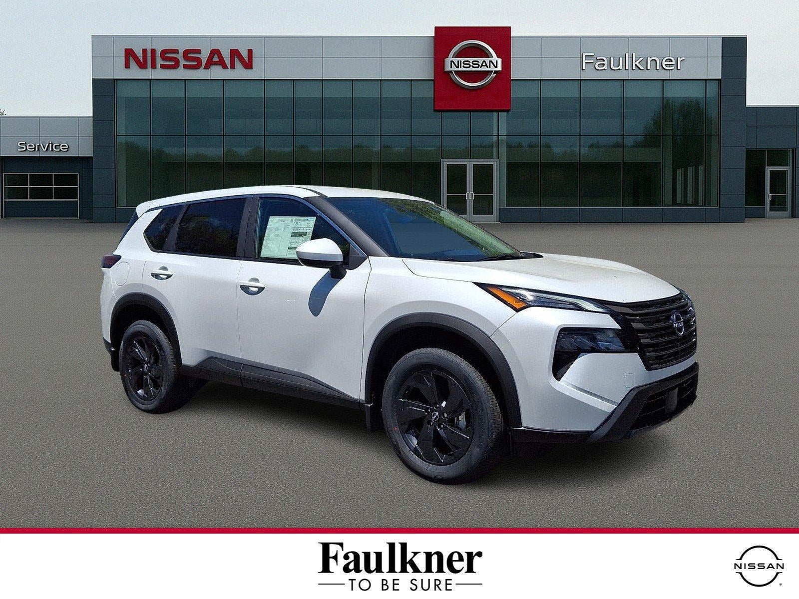 2026 Nissan Rogue SV in Everest White Pearl Tricoat — front three-quarter view