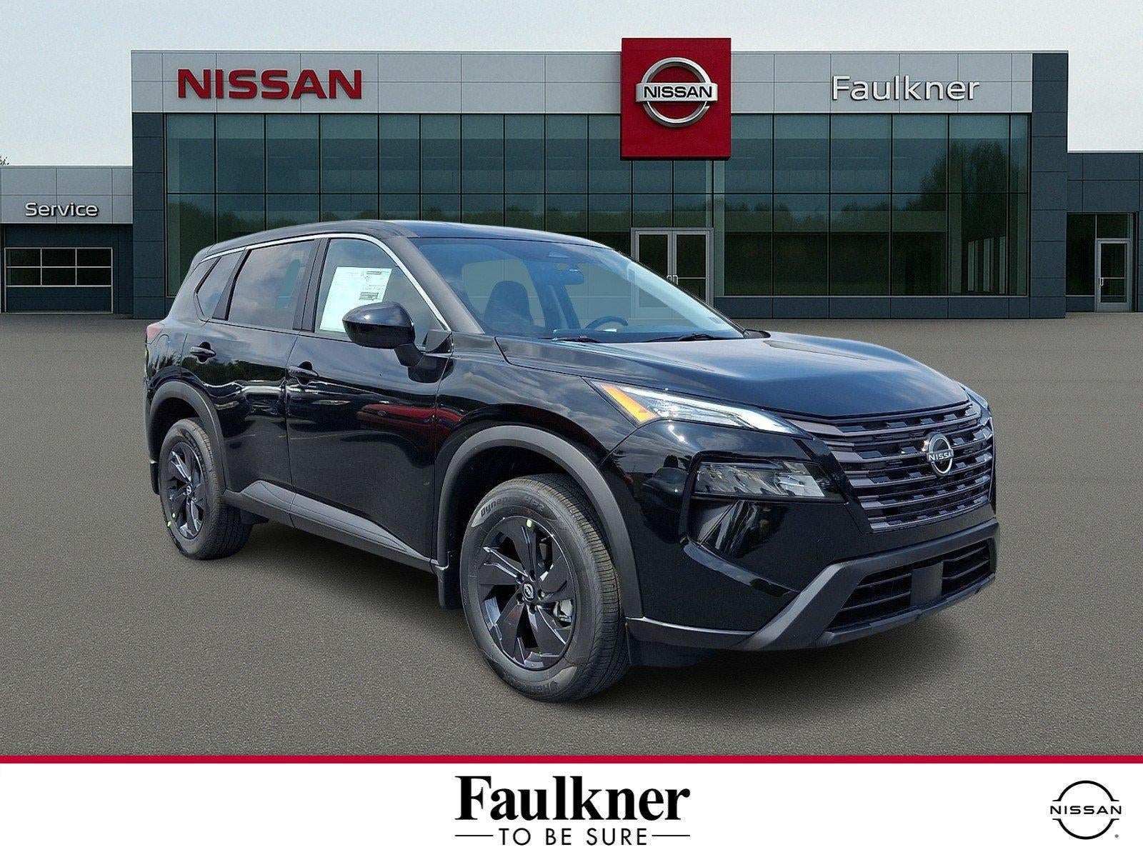 2026 Nissan Rogue SV in Super Black — front three-quarter view