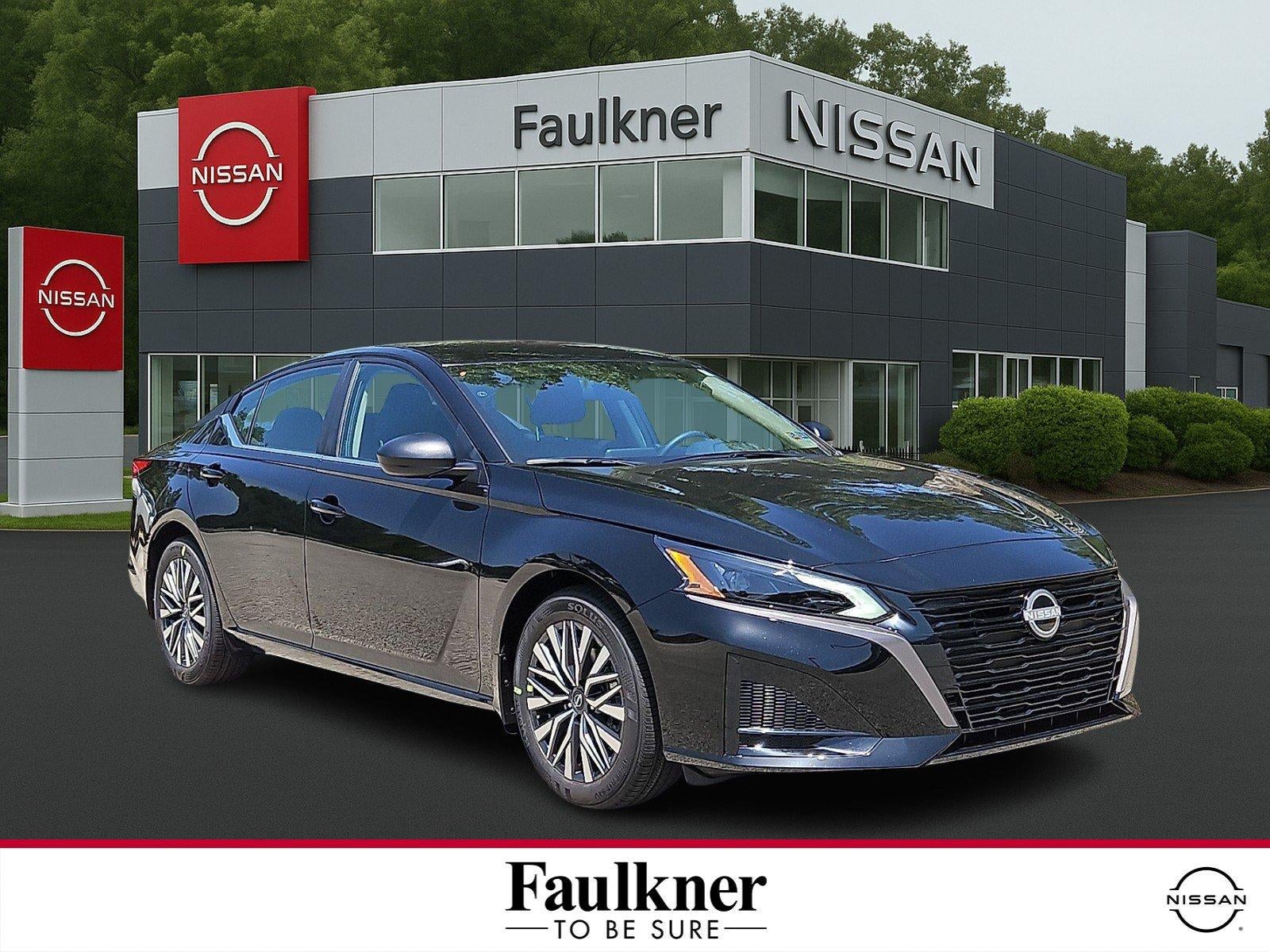 2026 Nissan Altima SV in Super Black — front three-quarter view