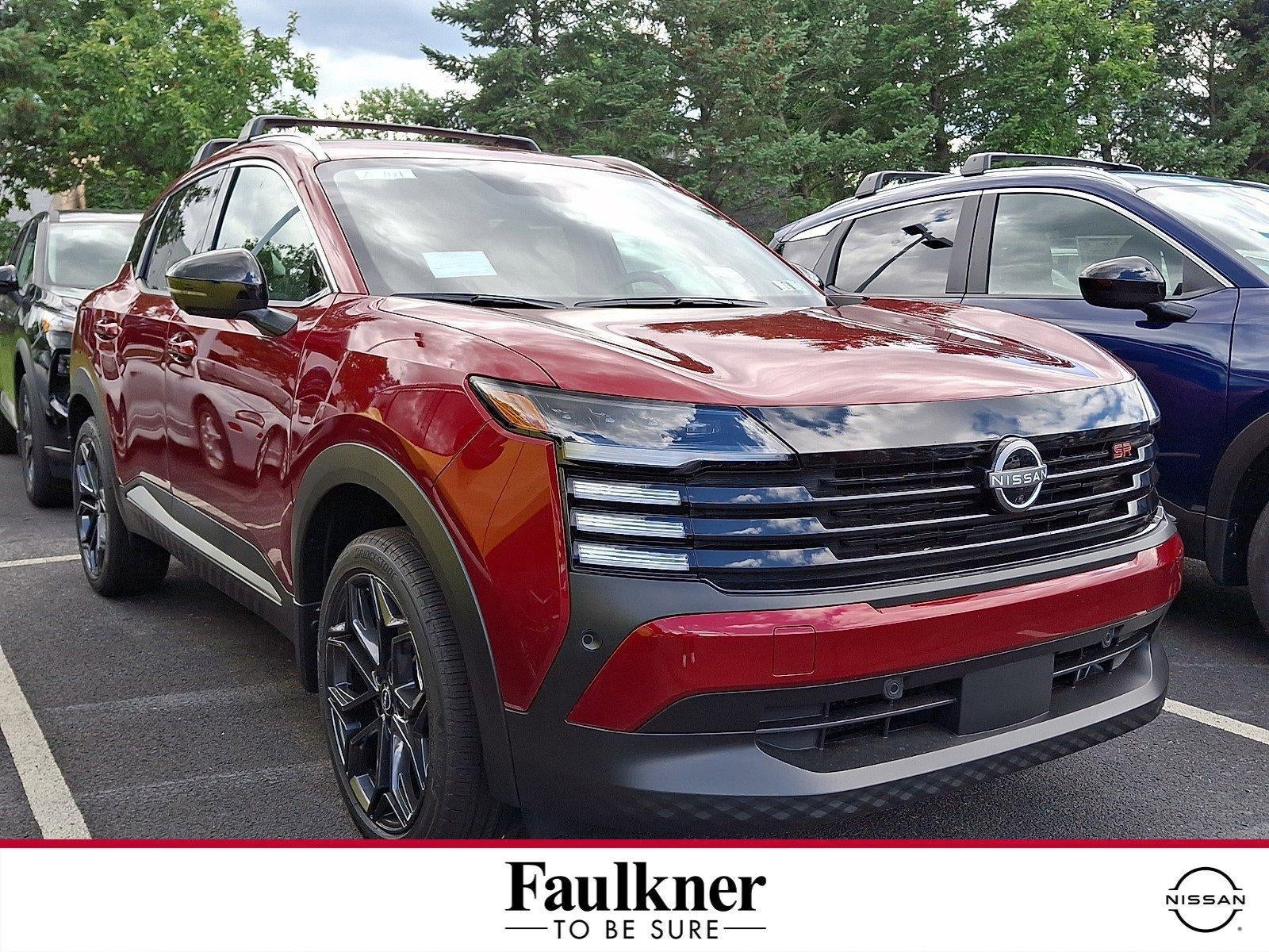 2026 Nissan Kicks SR in Scarlet Ember Tintcoat — front three-quarter view